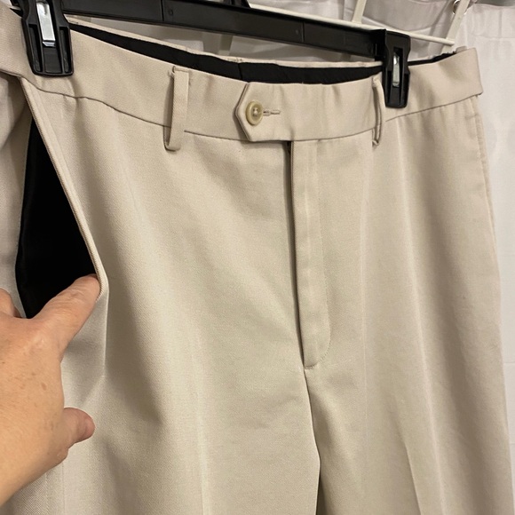 Croft & Barrow 38x34 Men's Khaki Chinos EUC - Picture 6 of 7